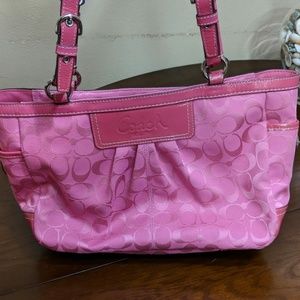 Coach shoulder bag